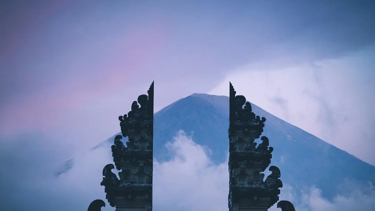 gate bali indonesia visa
